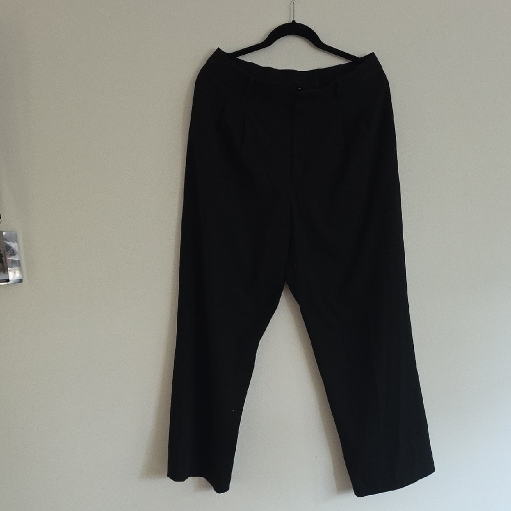 Uniqlo Women's Black Pantsuit Trousers